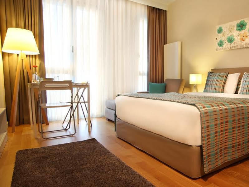 G Suites Airport อิสตันบูล ภายนอก รูปภาพ