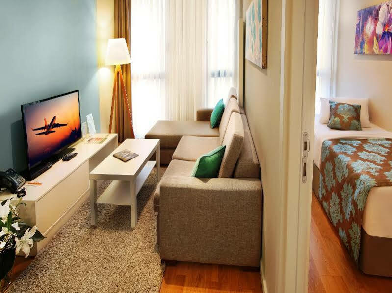 G Suites Airport อิสตันบูล ภายนอก รูปภาพ